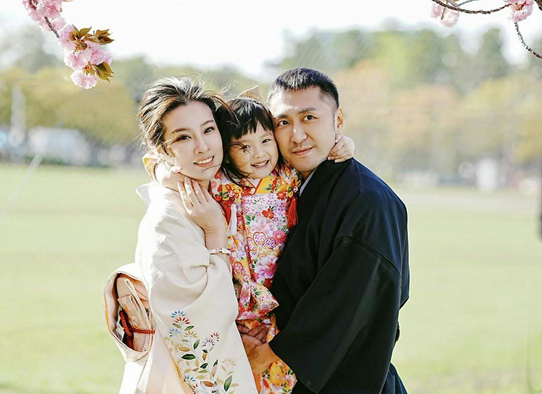 Kimono Selection to  Color a Kyoto Journey