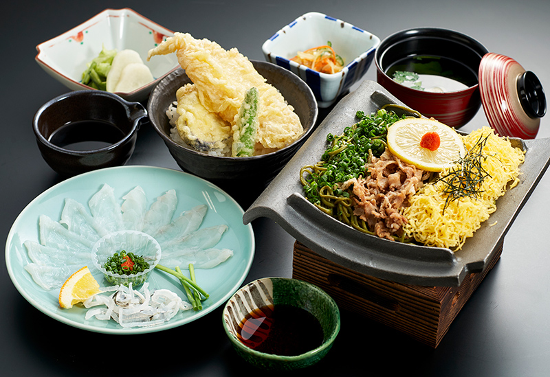 旬彩炙りダイニング　からと屋