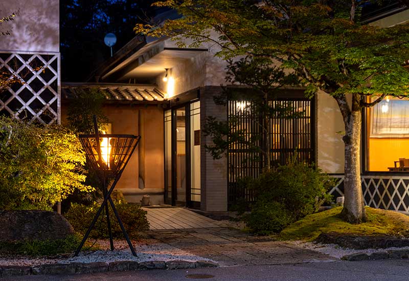 和食処　鰶　ぎょさい