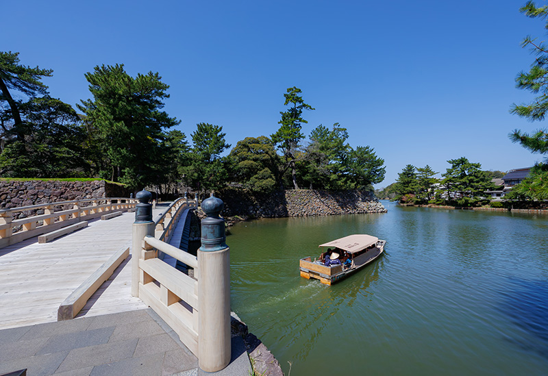 Matsue Horikawa Tour (Matsue Horikawa Pleasure Boat)