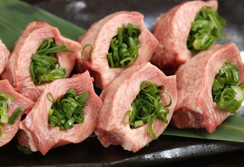 YAKINIKUEN Ningu, Nipponbashi