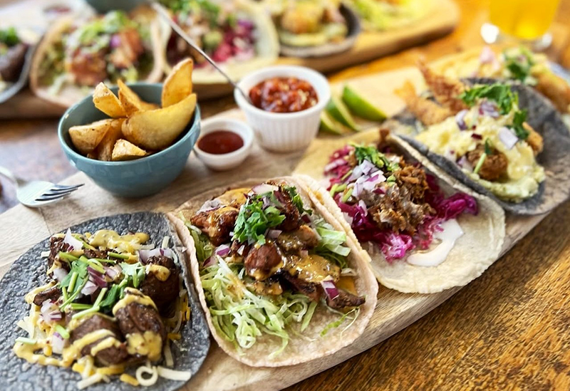 TACO BLUE / Big Blue, a Ryukyu-style bar