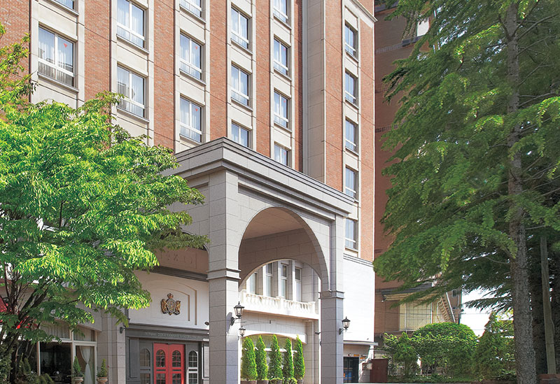 Old England Dogo Yamanote Hotel