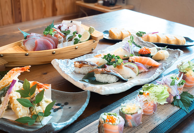 Sushi Izakaya Totoya