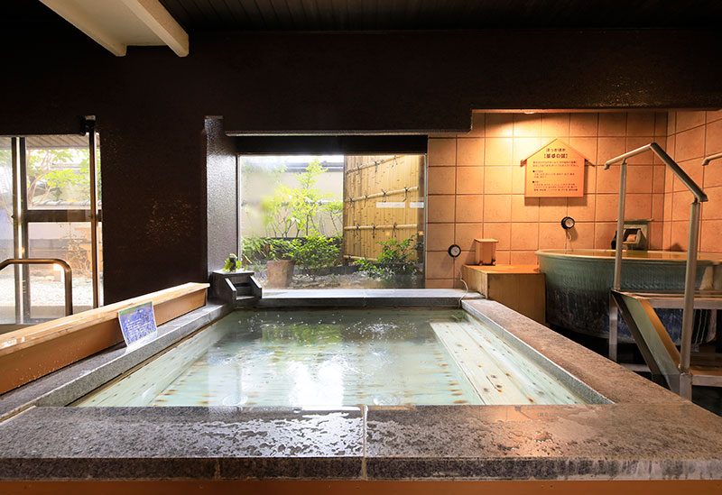 Kamisuwa Onsen Hama no Yu