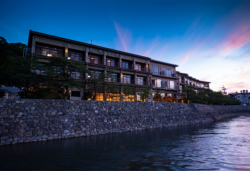 Hanayashiki Ukifune-en