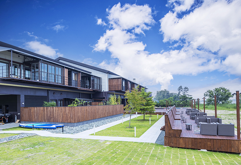 Lakeside Terrace, Biwako